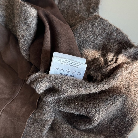 RIANI Goat Suede Wool Cardigan - Picture 9 of 9